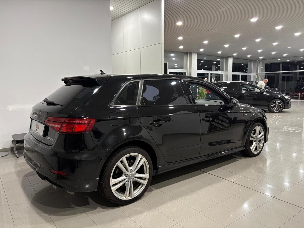 Audi A3 Sportback 30 1.6 tdi Business 116cv my19