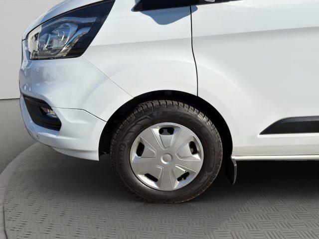 FORD Transit Custom L2H1 9POSTI PEDANA DISABILI