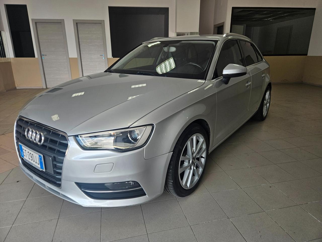 Audi A3 SPB 1.6 TDI Ambiente