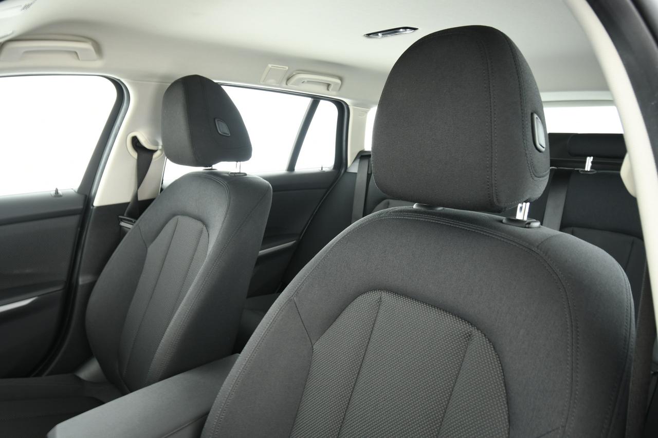 BMW 320d Touring mhev 48V xdrive Business Advantage auto APP CONNECT