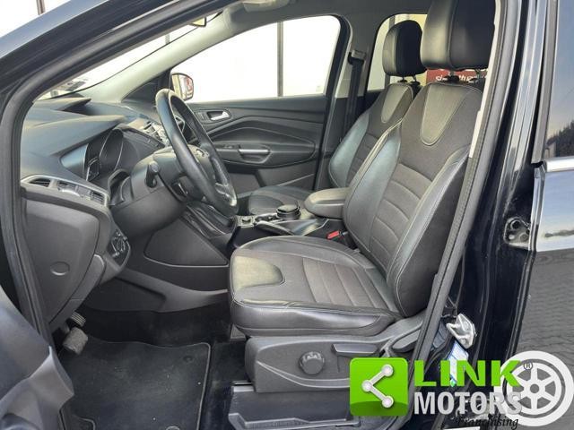 FORD Kuga 2.0 TDCI 163 CV 4WD Powershift Titanium