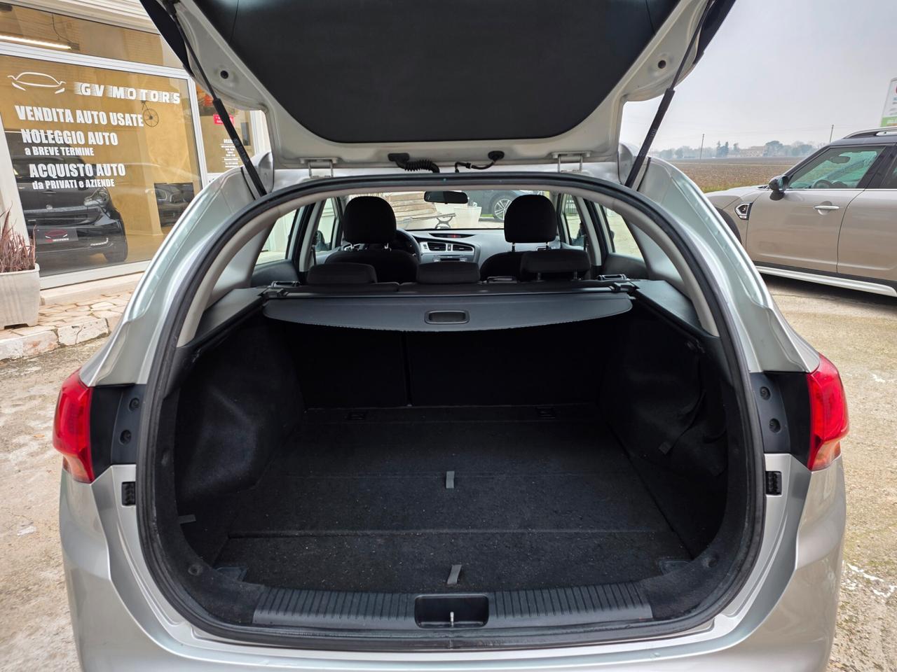 Kia Ceed cee'd 1.4 CRDi SW Active