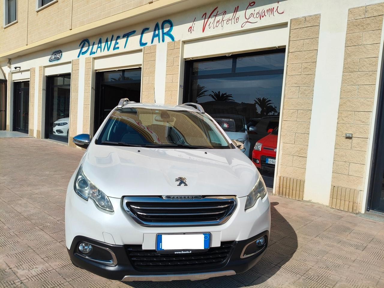 Peugeot 2008 1.6 e-HDi 115 CV Stop&Start Féline