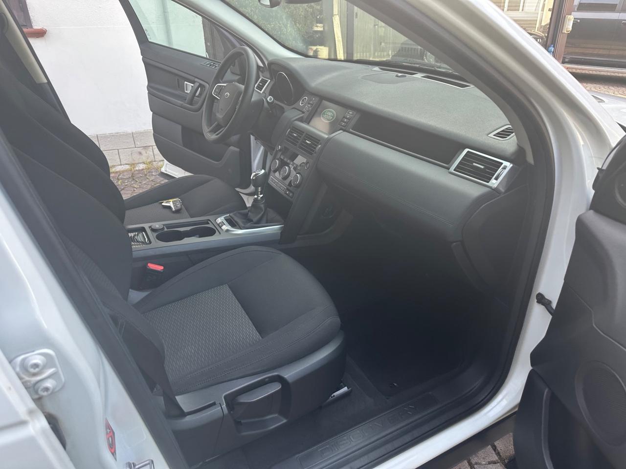 Land Rover Discovery Sport 2.0 TD4 150 CV HSE BELLISSIMO INTROVABILE CON SOLO 98.000 KM.