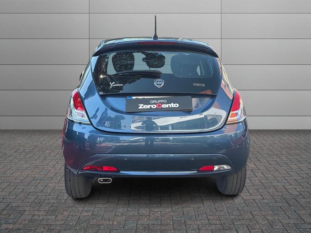 Lancia Ypsilon 1.0 hybrid Gold s&s 70cv