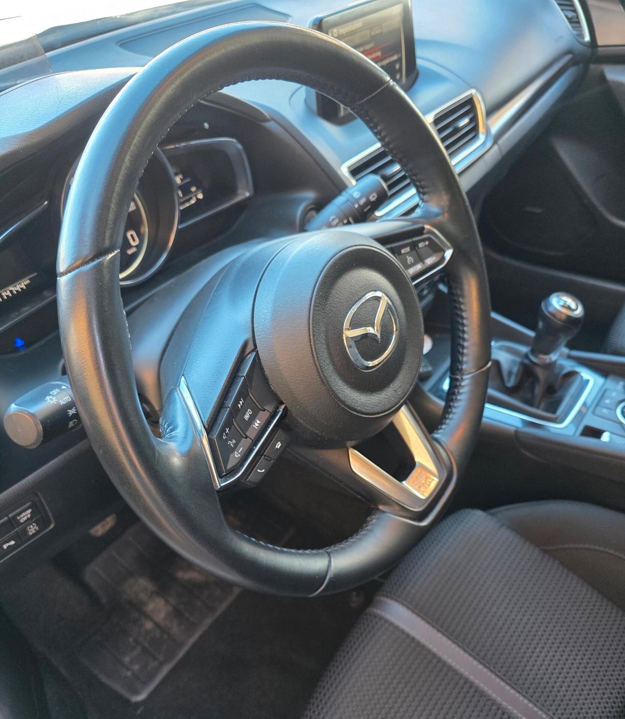 Mazda 3 Mazda3 2.2 Skyactiv-D Exceed