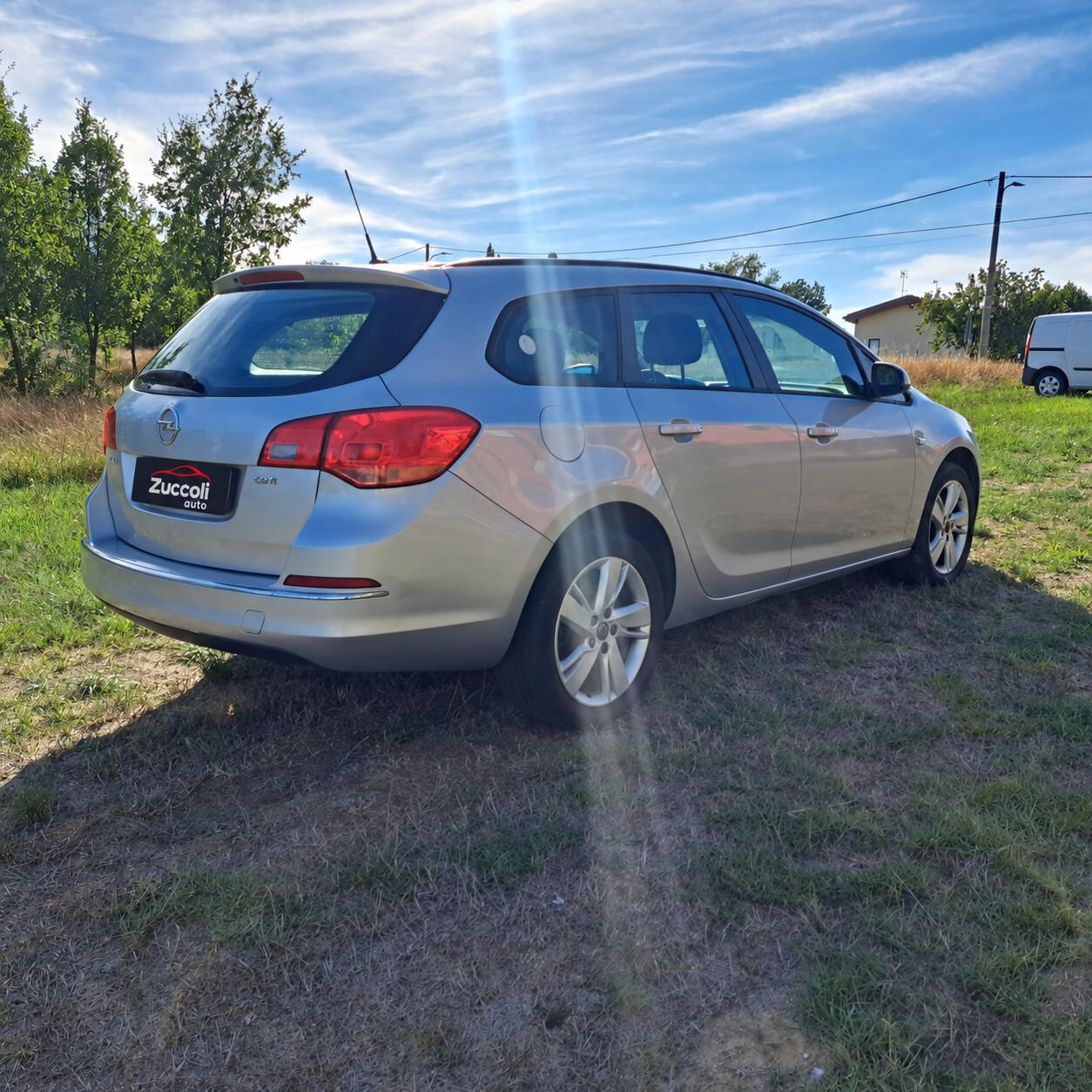 Opel Astra 1.7 CDTI 110CV Sports Tourer Cosmo