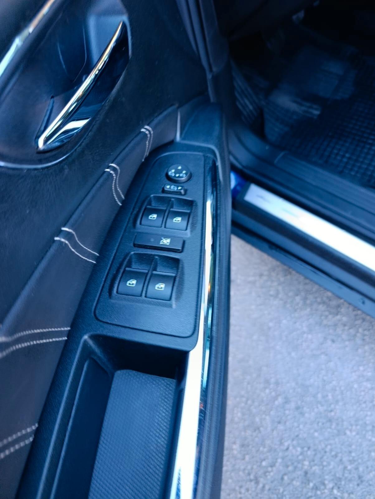 Lancia Delta 1.6 MJT Platino 2009