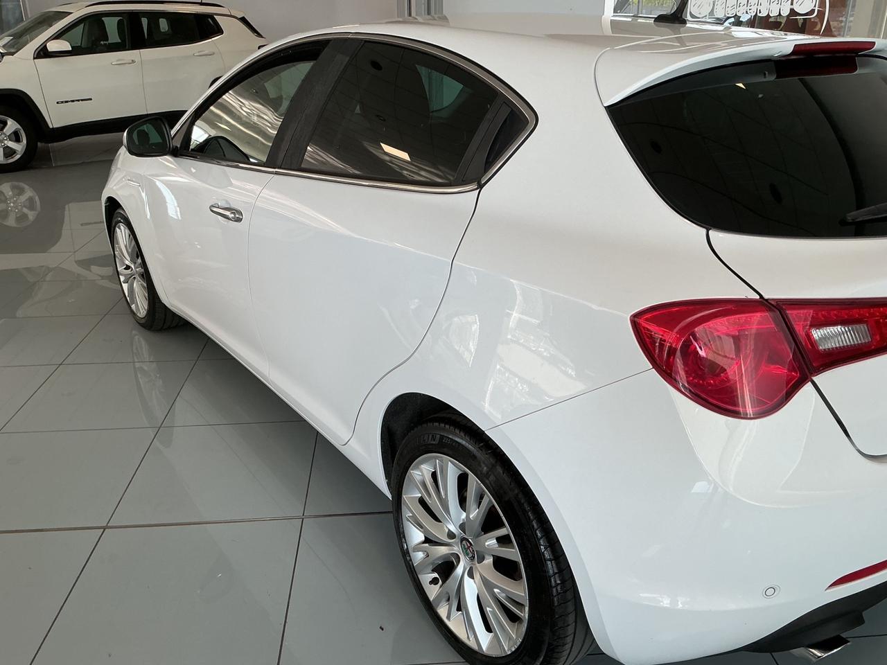 Alfa Romeo Giulietta 1.6 JTDm TCT 120 CV Super