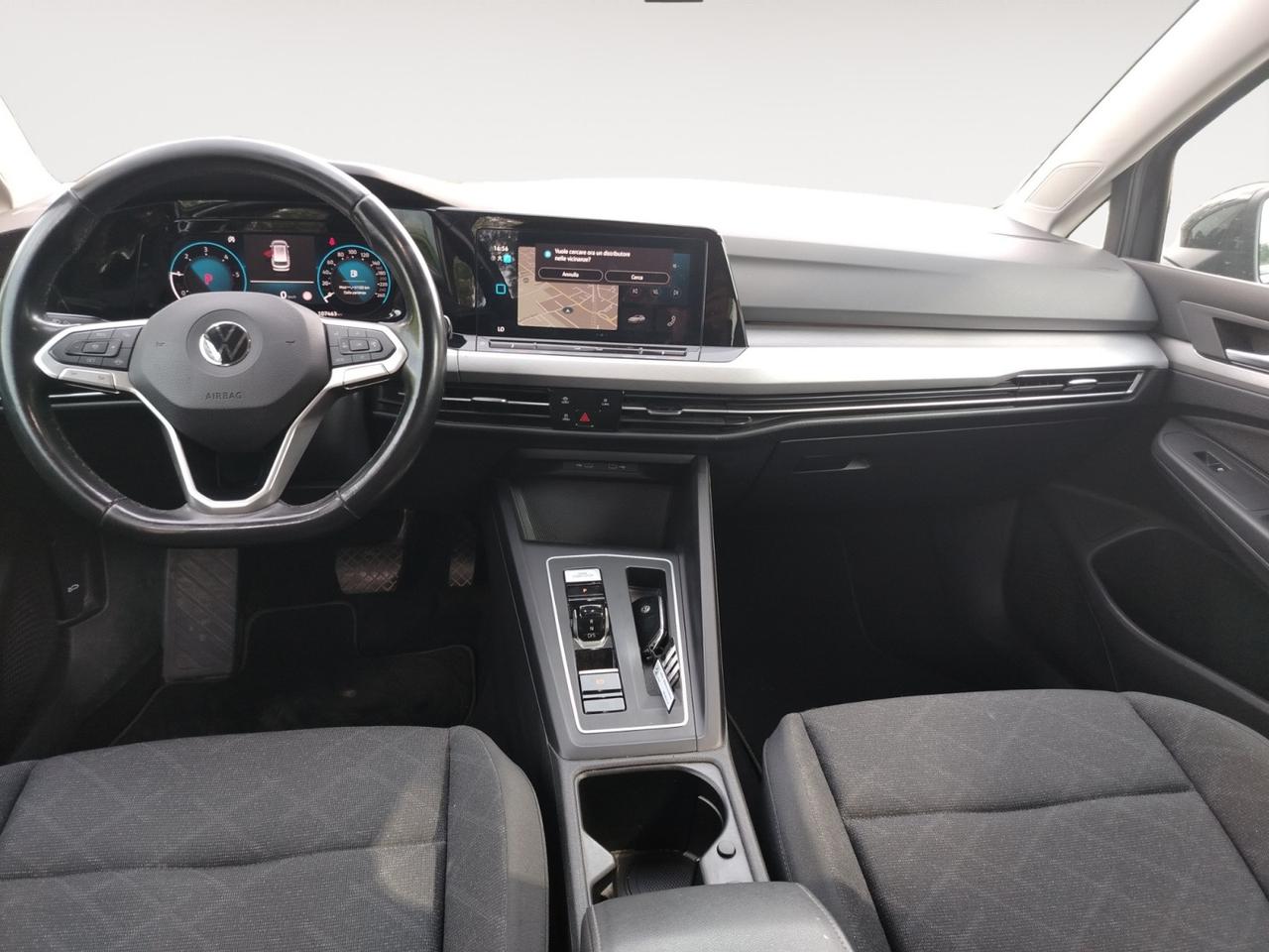 Volkswagen Golf Variant 2.0 tdi Life 115cv dsg