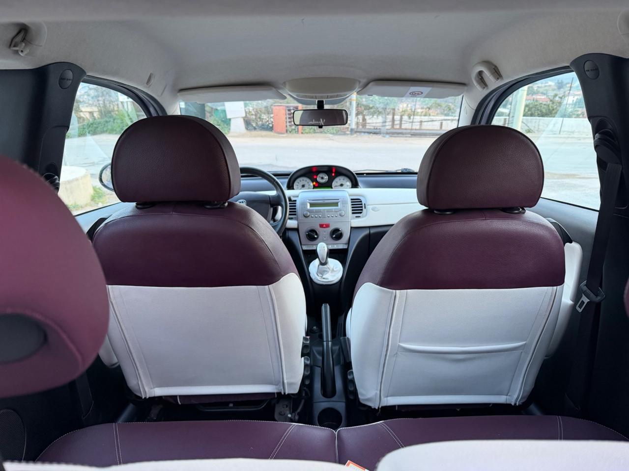 Lancia Ypsilon 1.3 MJT 75 CV ELLE