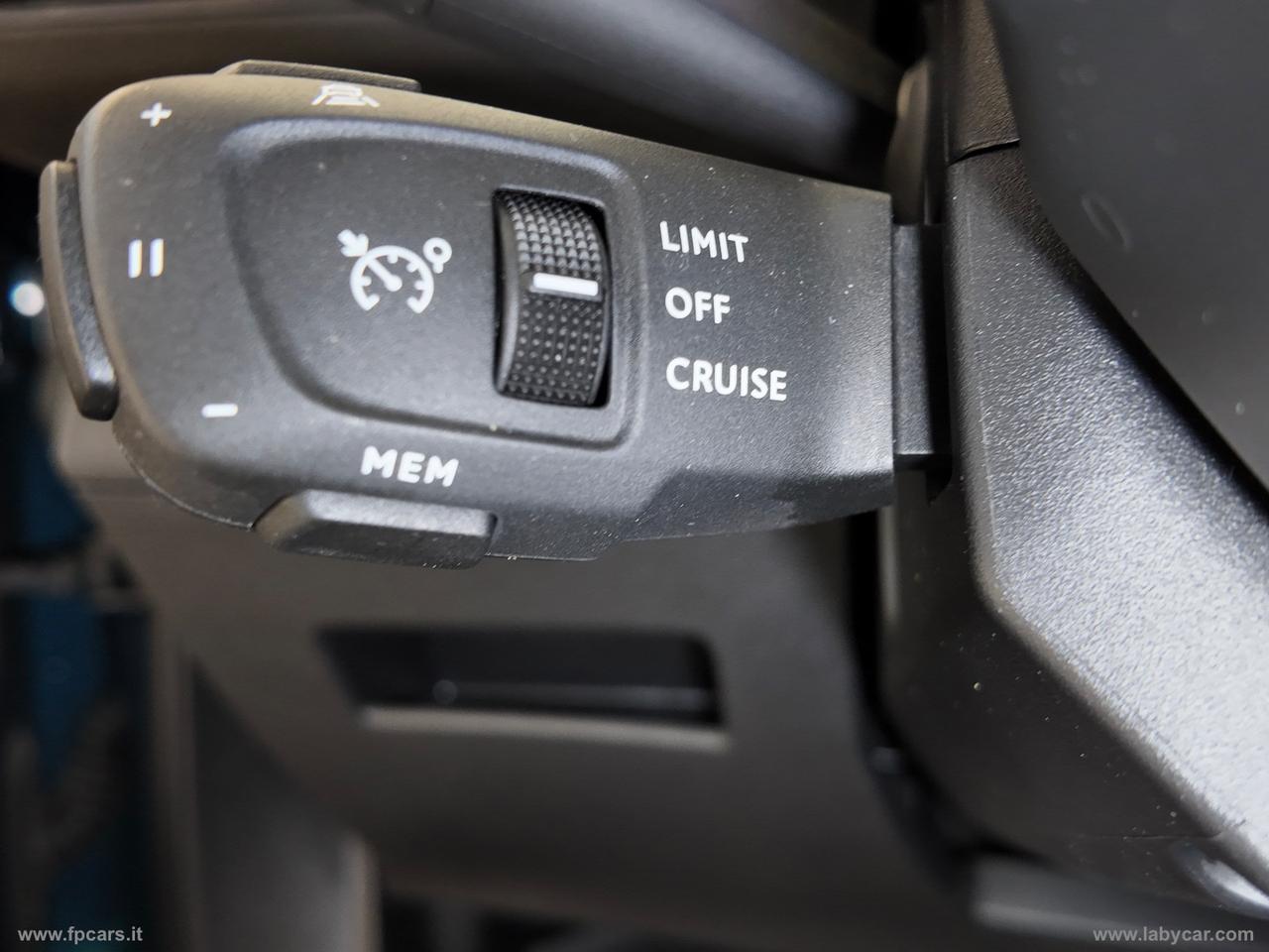 PEUGEOT 3008 BlueHDi 130 S&S EAT8 GT LINE