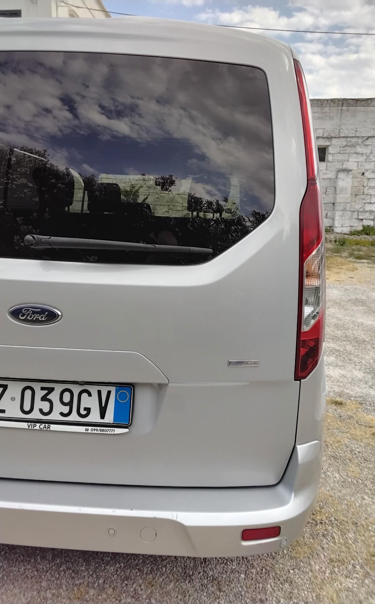 Ford Tourneo Connect Tourneo Connect 1.5 TDCi 120 CV Titanium 7 POSTI