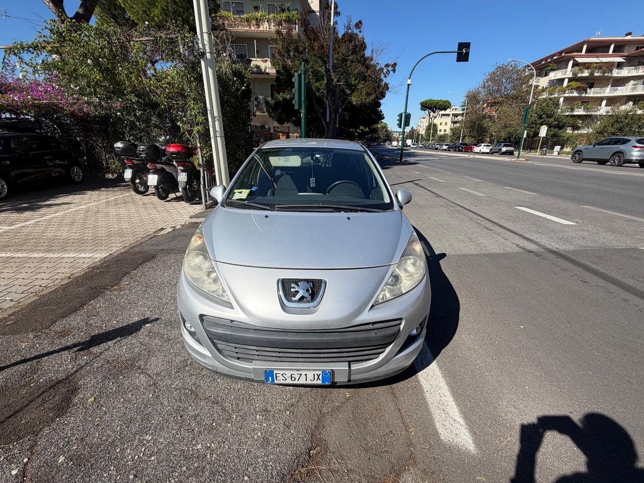 Peugeot 207 gpl 5porte manuale