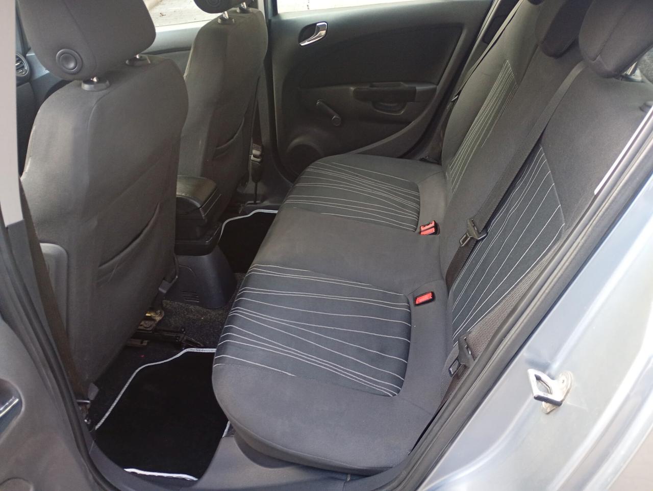 Opel Corsa 1.2 5 porte Enjoy