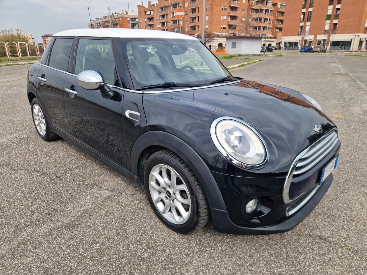 Mini Cooper D 1.5 136cv 5porte *FRIZIONE NUOVA*