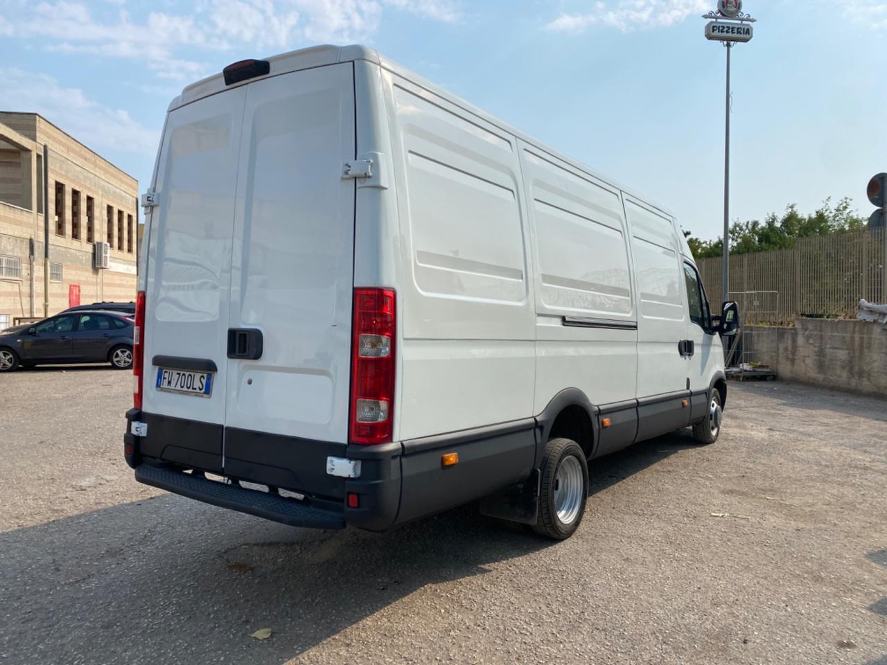 Iveco Daily Gemellato/Motore nuovo con fattura