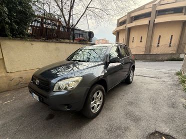 Toyota RAV 4 RAV4 2.2 D-4D 136 CV DPF Sol
