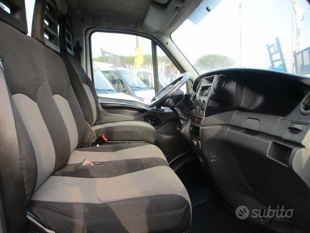 Iveco Daily 35C11 2.3 110 E4 RIBALTABILE TRILATERA