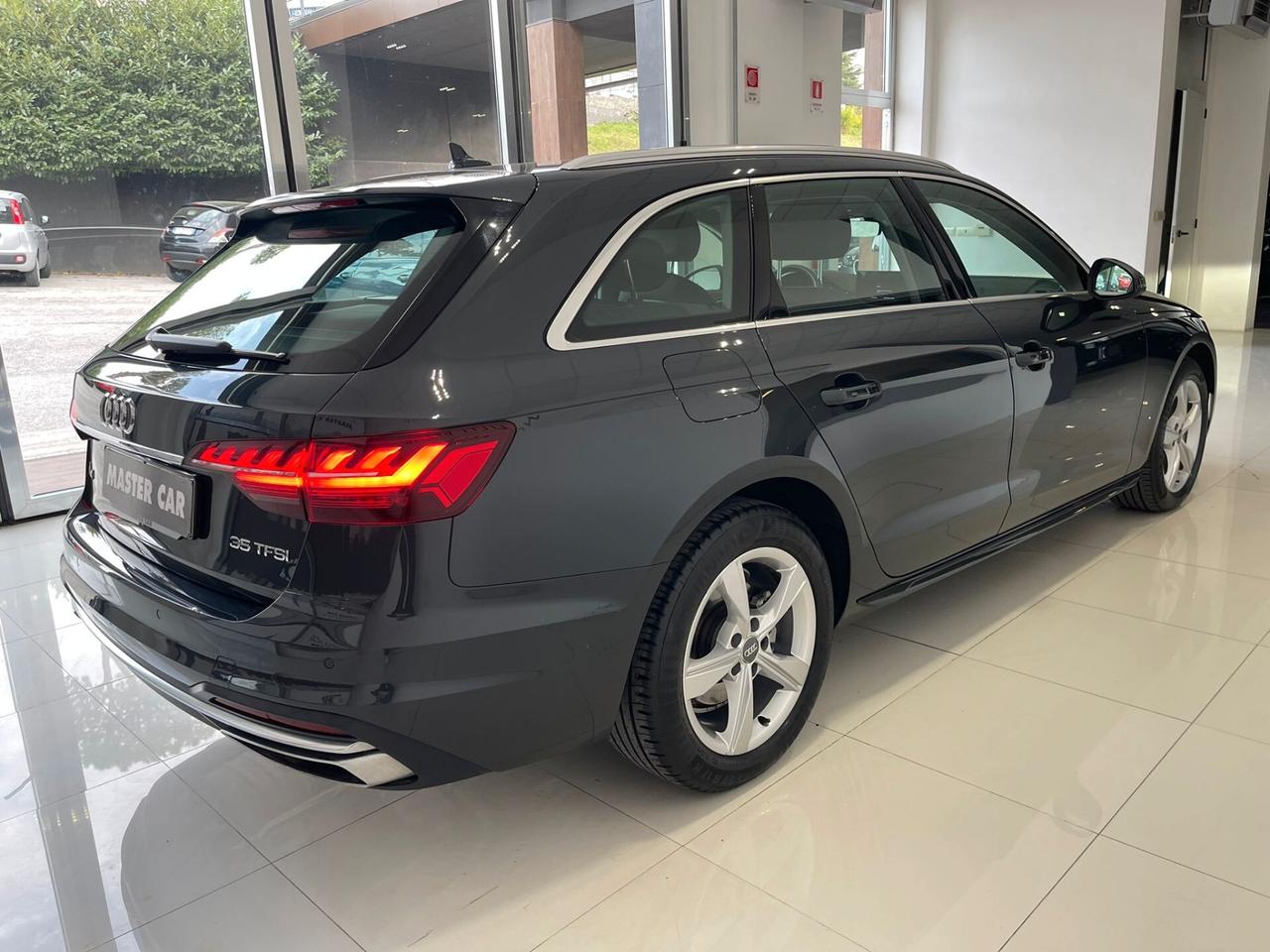 Audi A4 Avant 35 TFSI