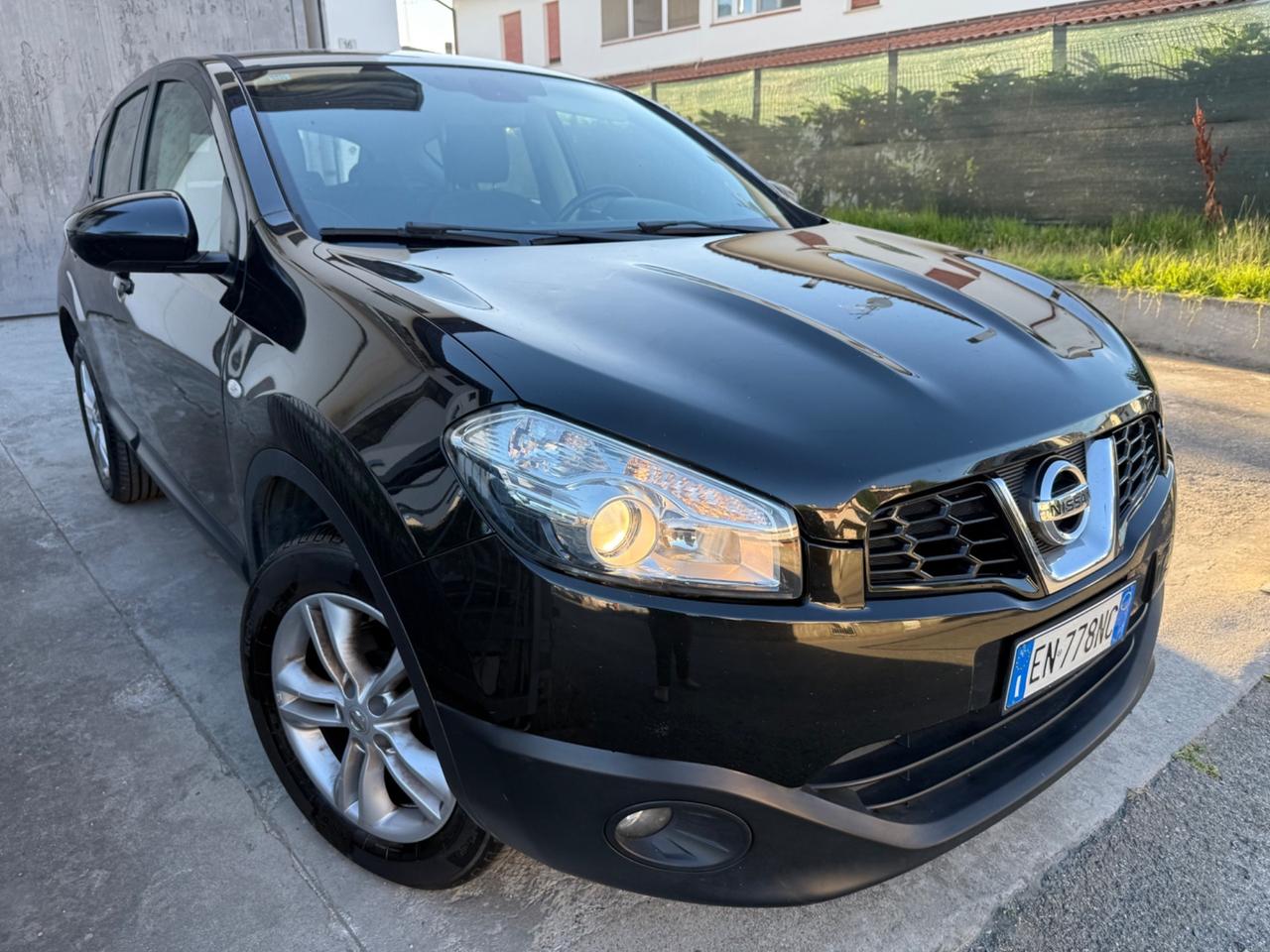 Nissan Qashqai 1.5 dCi 6MARCE POCHI KM 2013