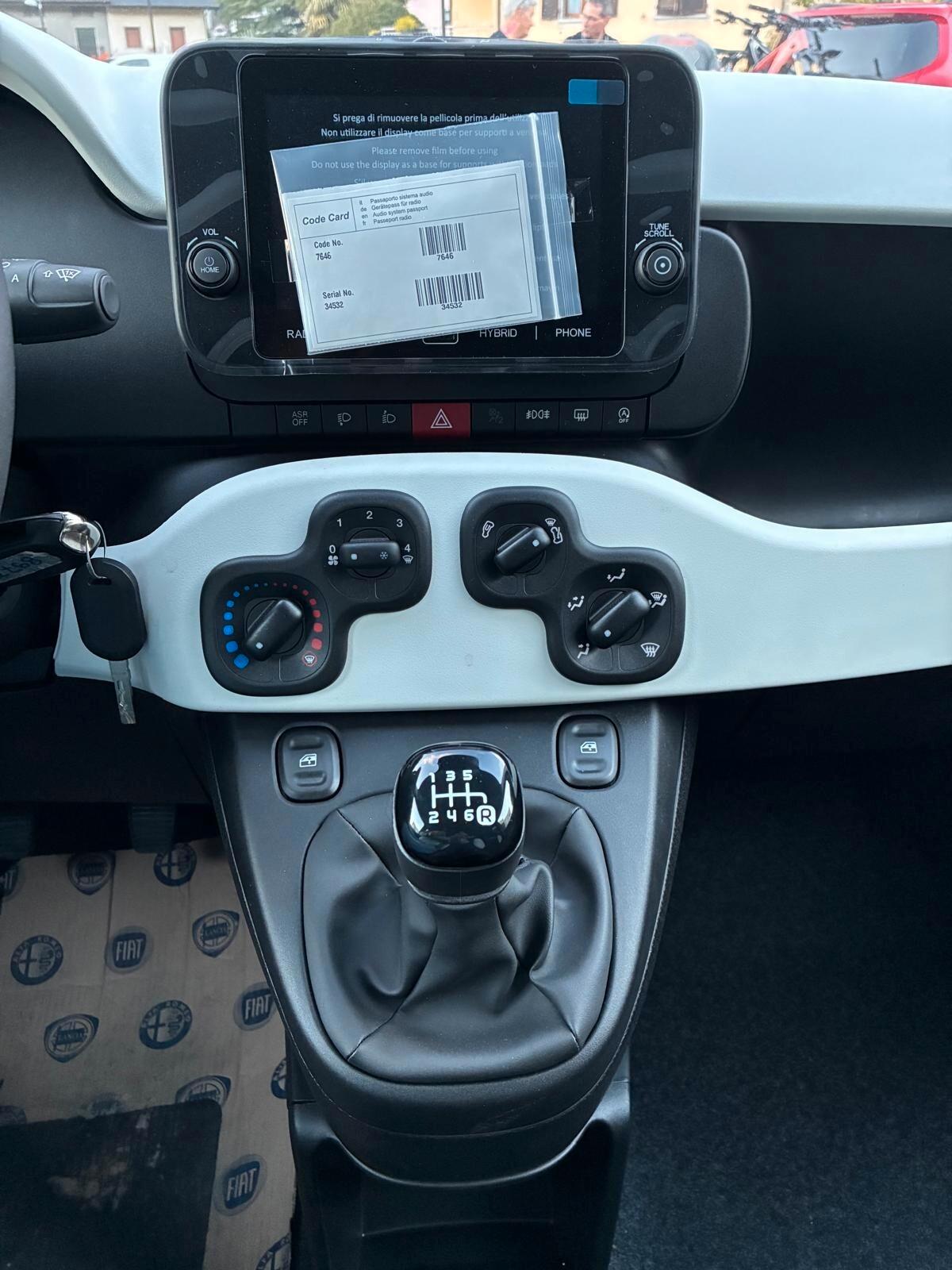 Fiat Pandina 1.0 FireFly 65 CV Hybrid Cross