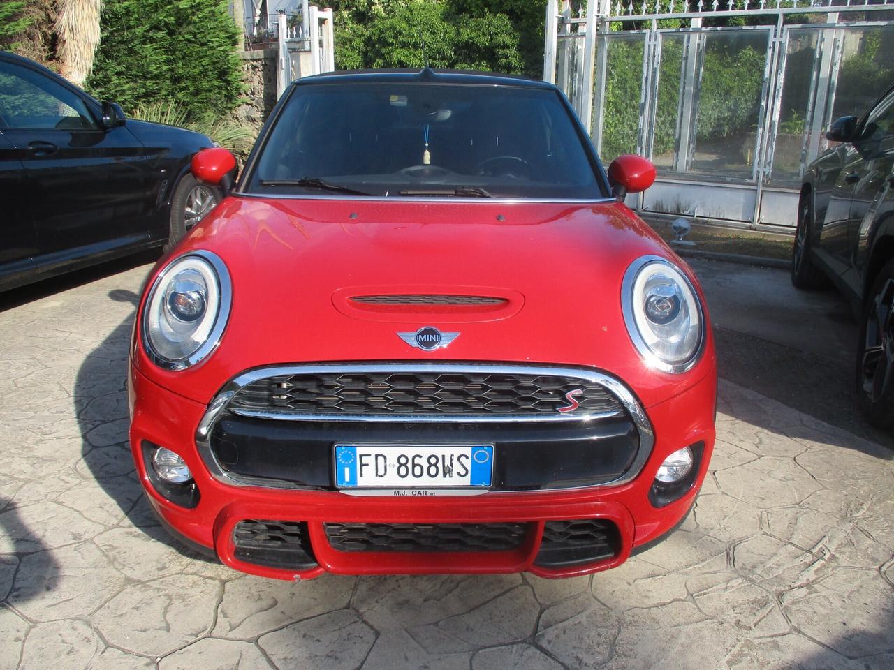 Mini Cabrio John Cooper Works S