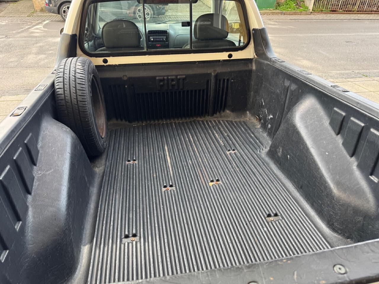 Fiat Strada 2008 - 1.3 MJT 85cv Pick-up