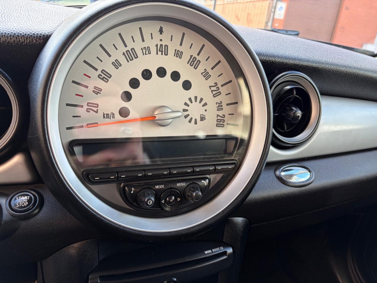 Mini 1.6 16V Cooper D KM 100000