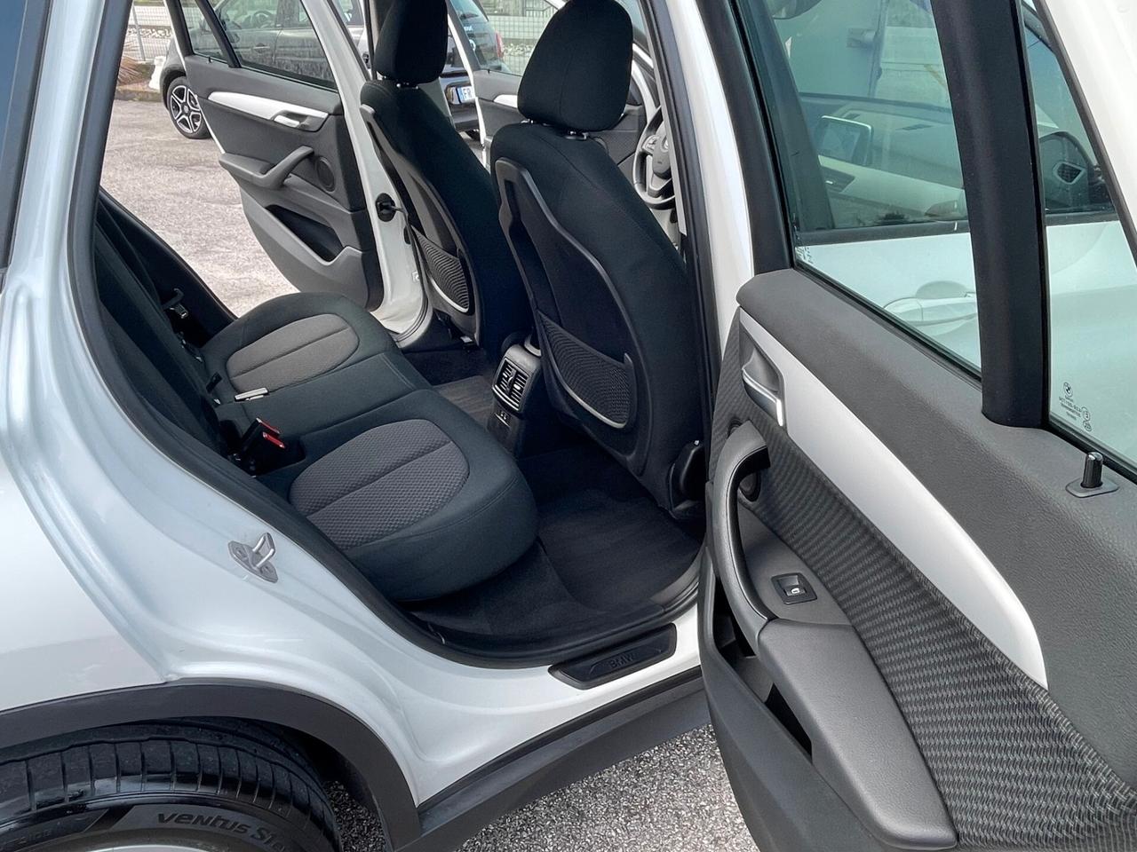 Bmw X1 sDrive18d Advantage auto