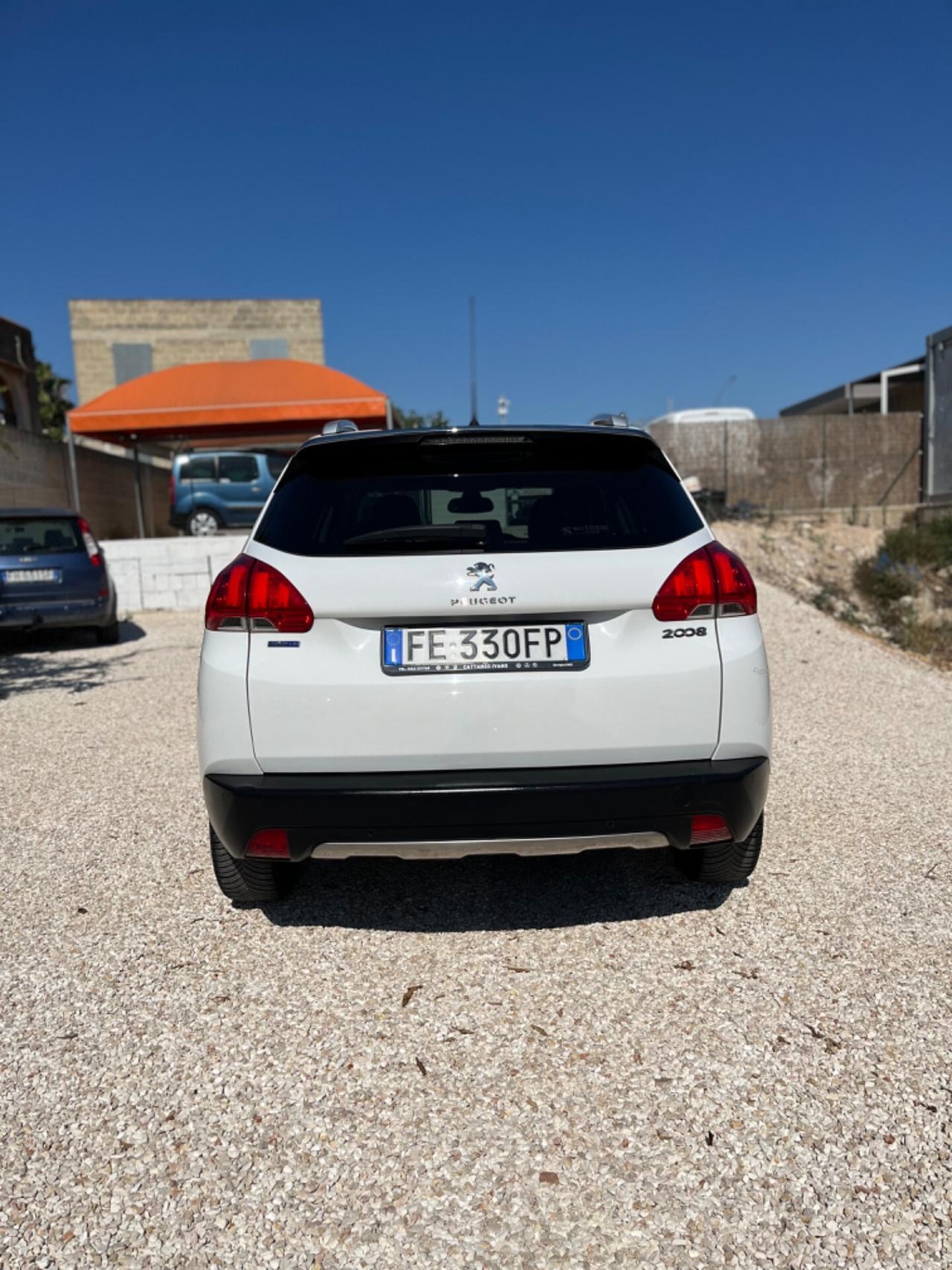 Peugeot 2008 BlueHDi allure