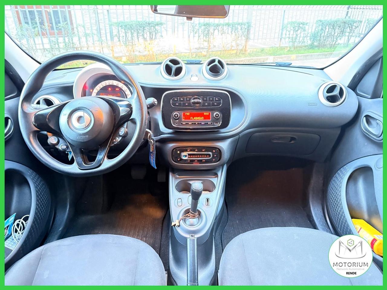 Smart ForFour 70 1.0 twinamic Youngster Automatica 05/2017