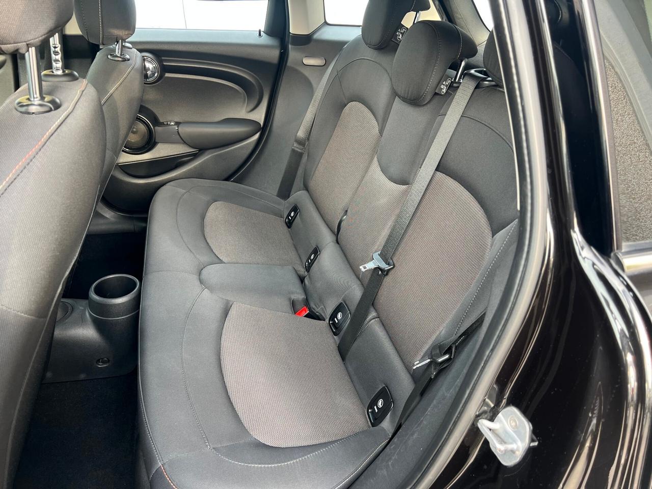 Mini 1.5 One / AUTOMATICA / 5 PORTE / NO NEOPATENTATI / IN ARRIVO