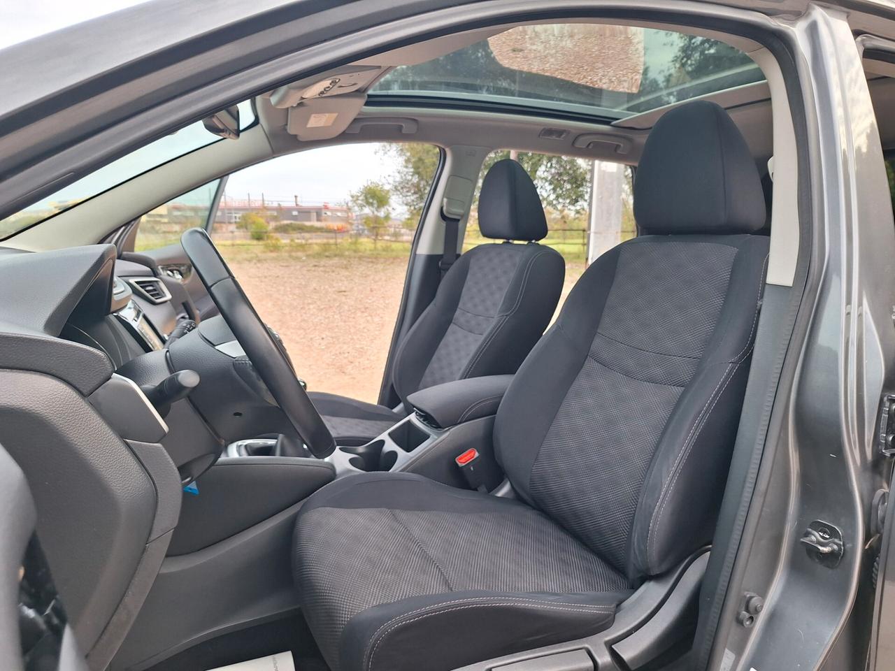 Nissan Qashqai 1.5 dCi Tekna TETTO NAVI CAMERA