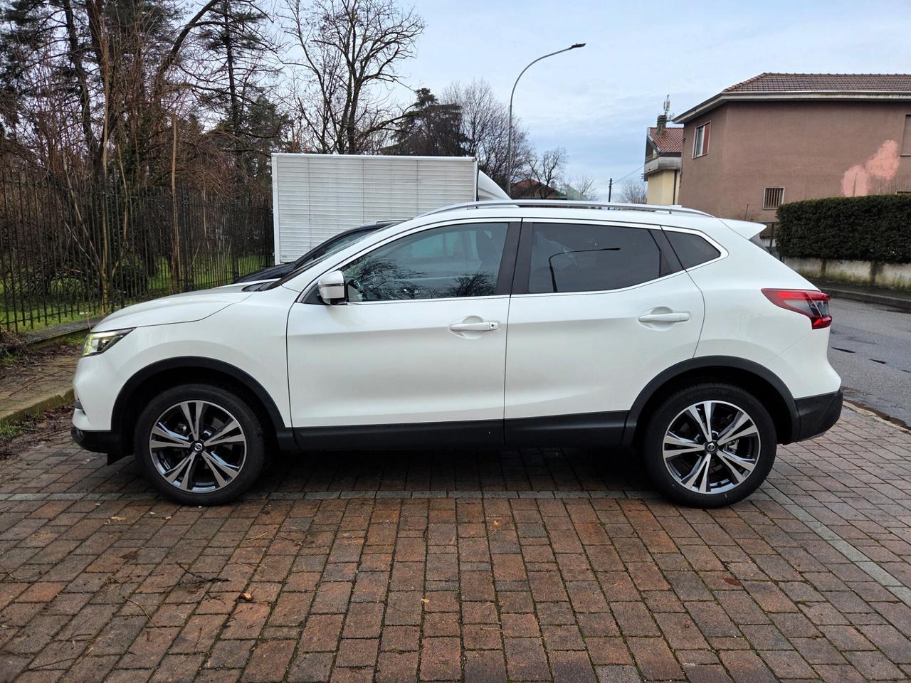 Nissan Qashqai 1.2 DIG-T Visia