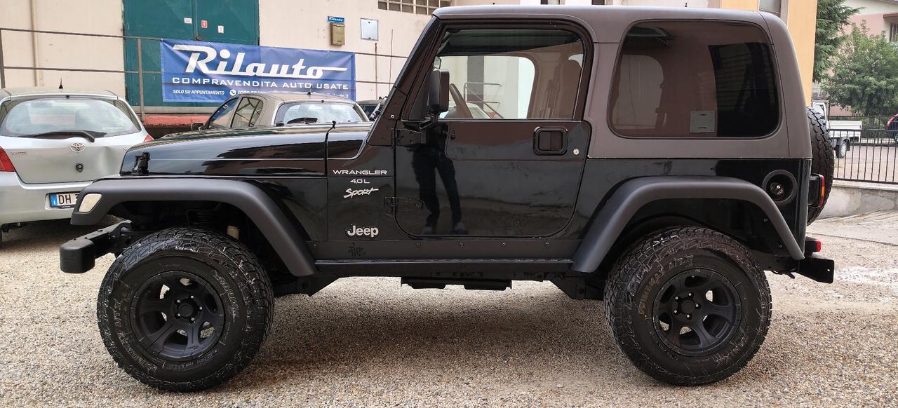 Jeep Wrangler 4.0 Sport ASI 4 posti