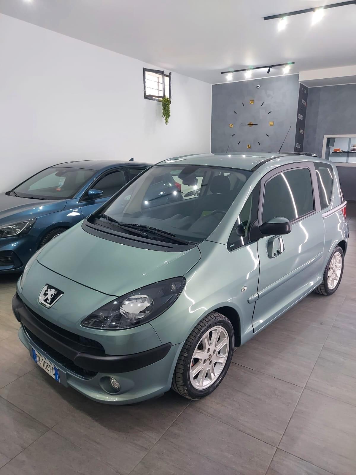 Peugeot 1007 1.6 Sporty 2Tronic