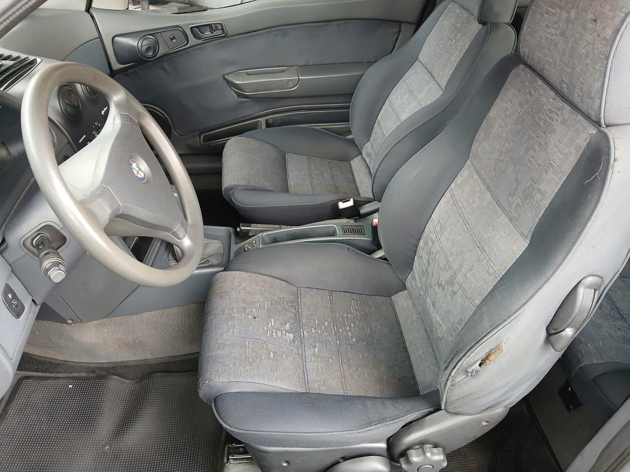 Alfa Romeo 145 1.9 turbodiesel L