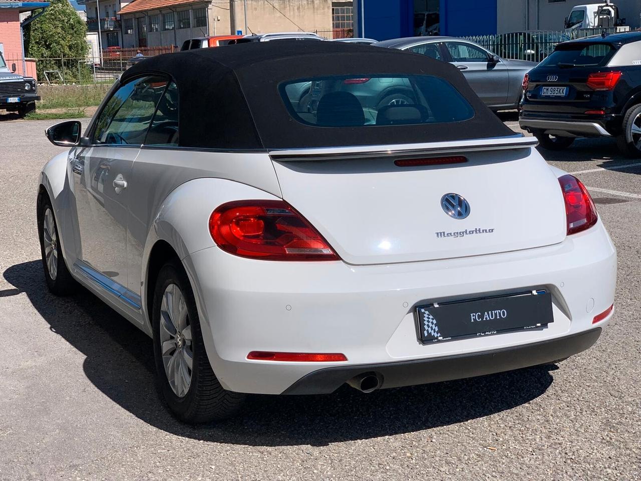 Volkswagen Maggiolino Cabrio 1.6 TDI Design