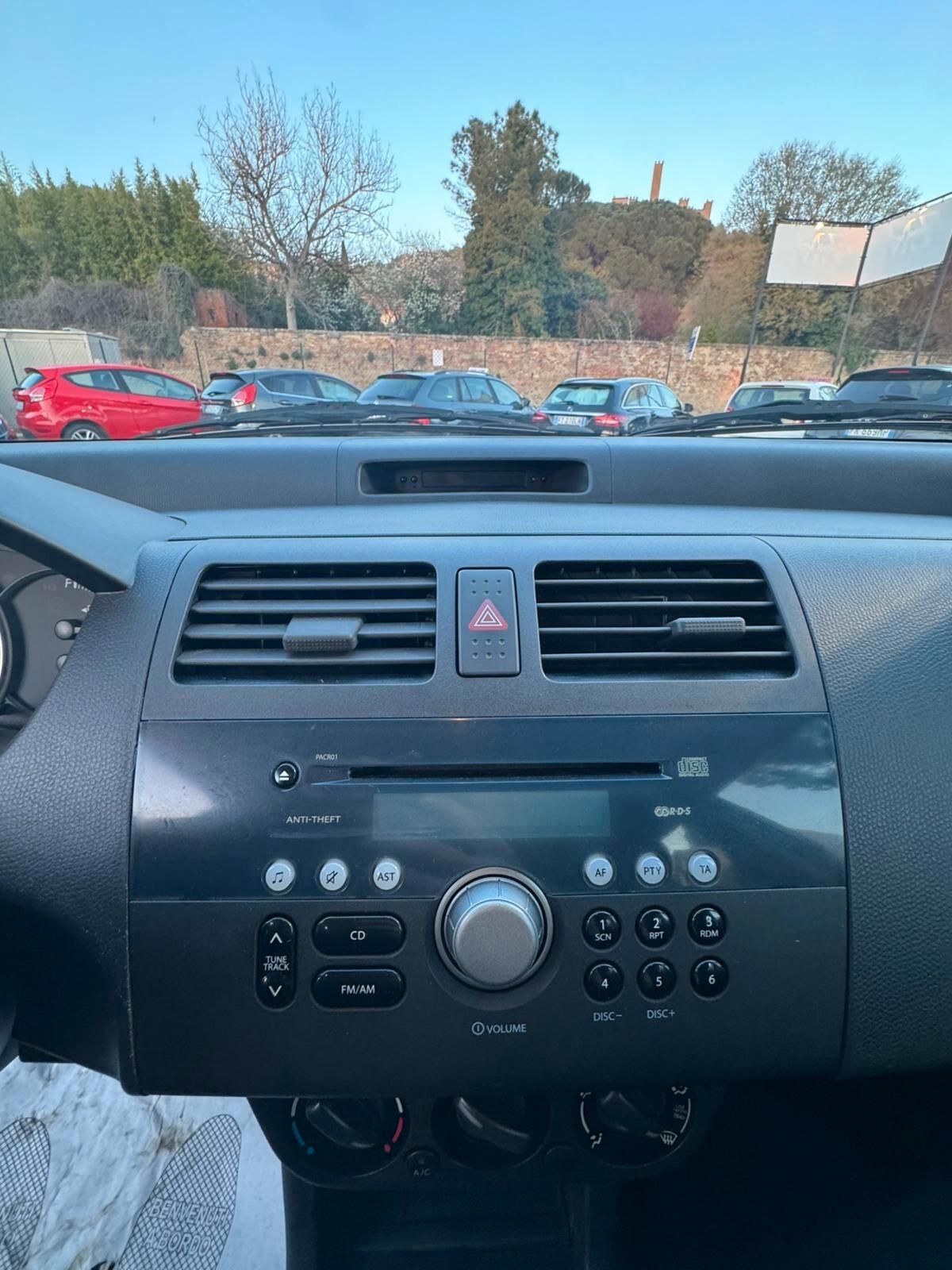 Suzuki Swift 1.3 5p. GLX TENUTA BENISSIMO!