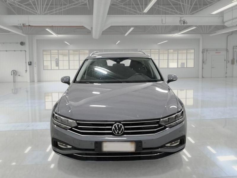 VOLKSWAGEN PASSAT VARIANT 2.0 TDI SCR EVO 90KW BUSINESS DSG STATION WAGON