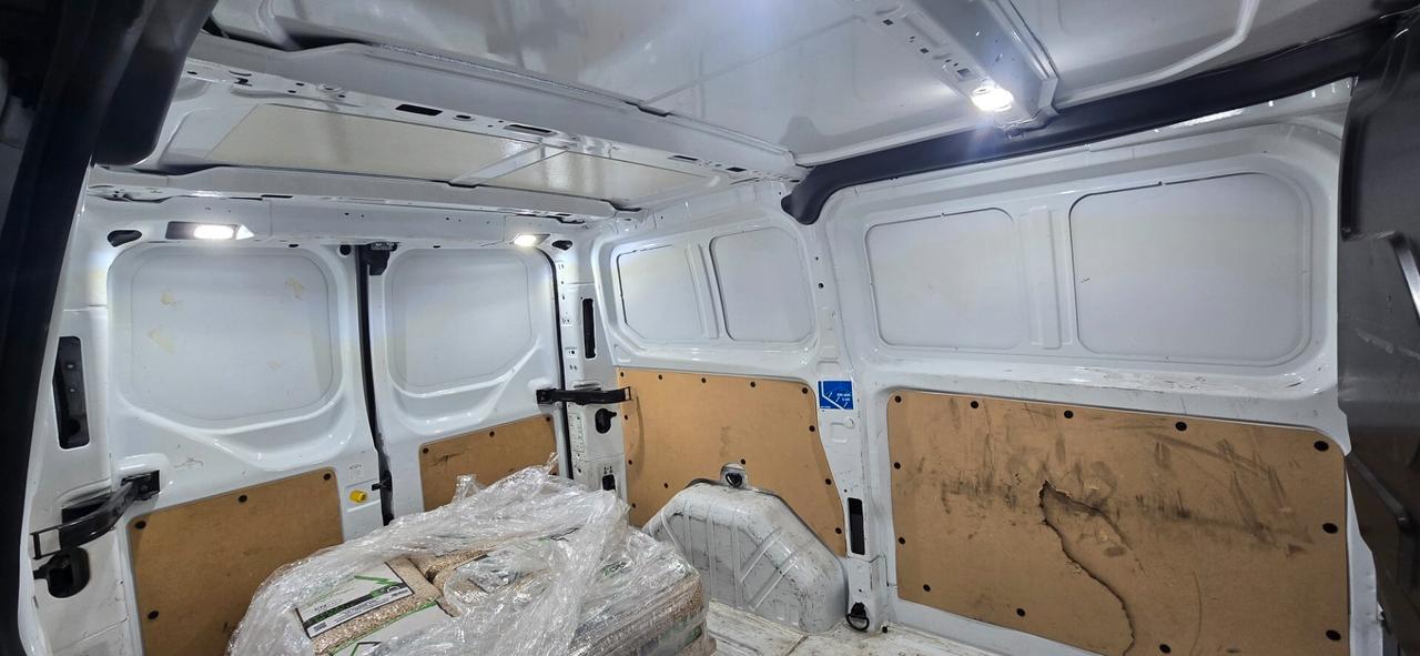 Ford Tourneo Custom 320 2.0 TDCi 130CV PC Trend