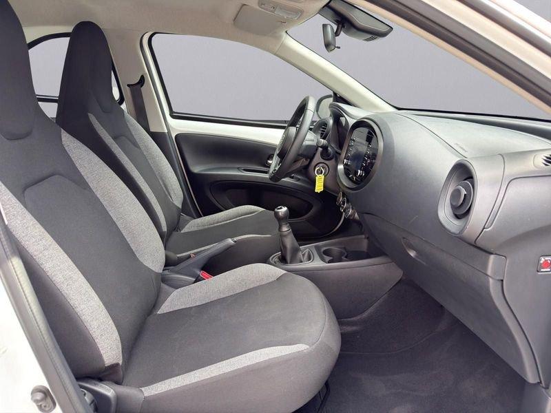 Toyota Aygo X AYGO X 5p 1.0 VVT-i 72cv Active