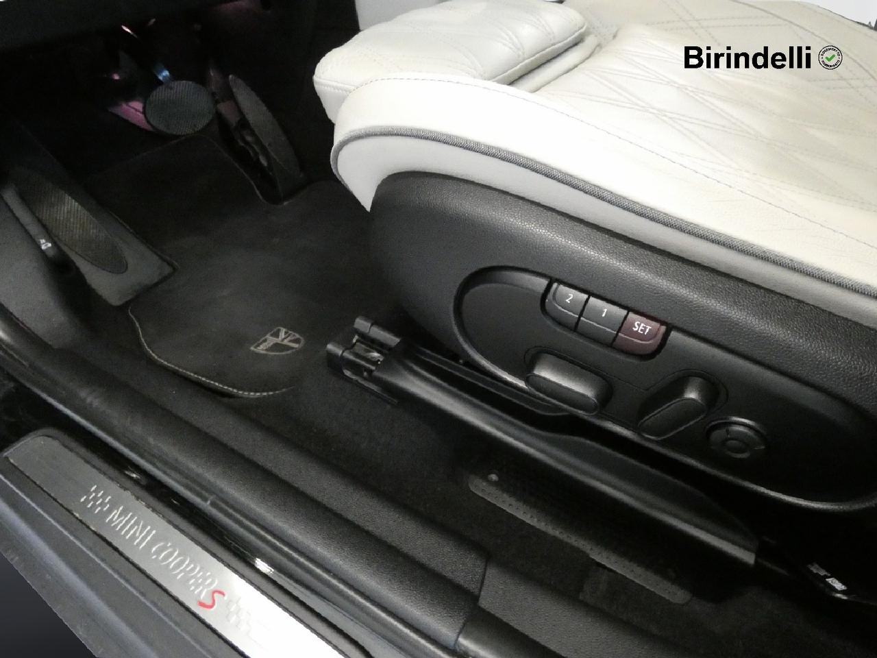 MINI Mini Countrym.(F60) - Mini 2.0 Cooper SD Yours Countryman ALL4