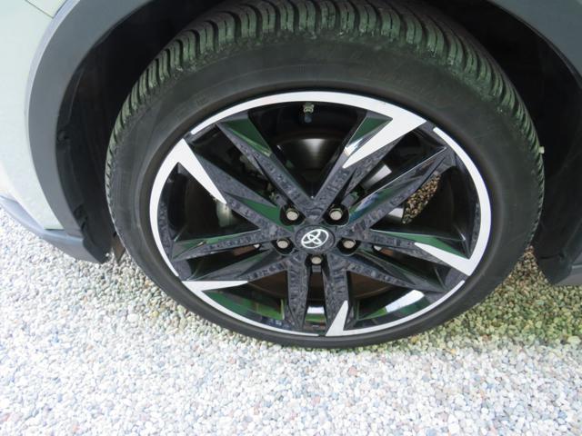 TOYOTA C-HR 1.8 Hybrid E-CVT GR Sport