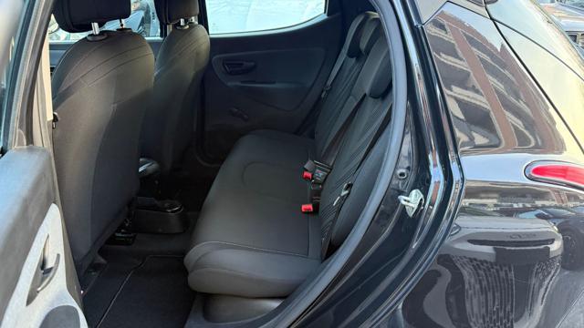 LANCIA Ypsilon 1.0 FIREFLY S&S HYBRID GOLD*24M.G.*CARPLAY*LED*TEL