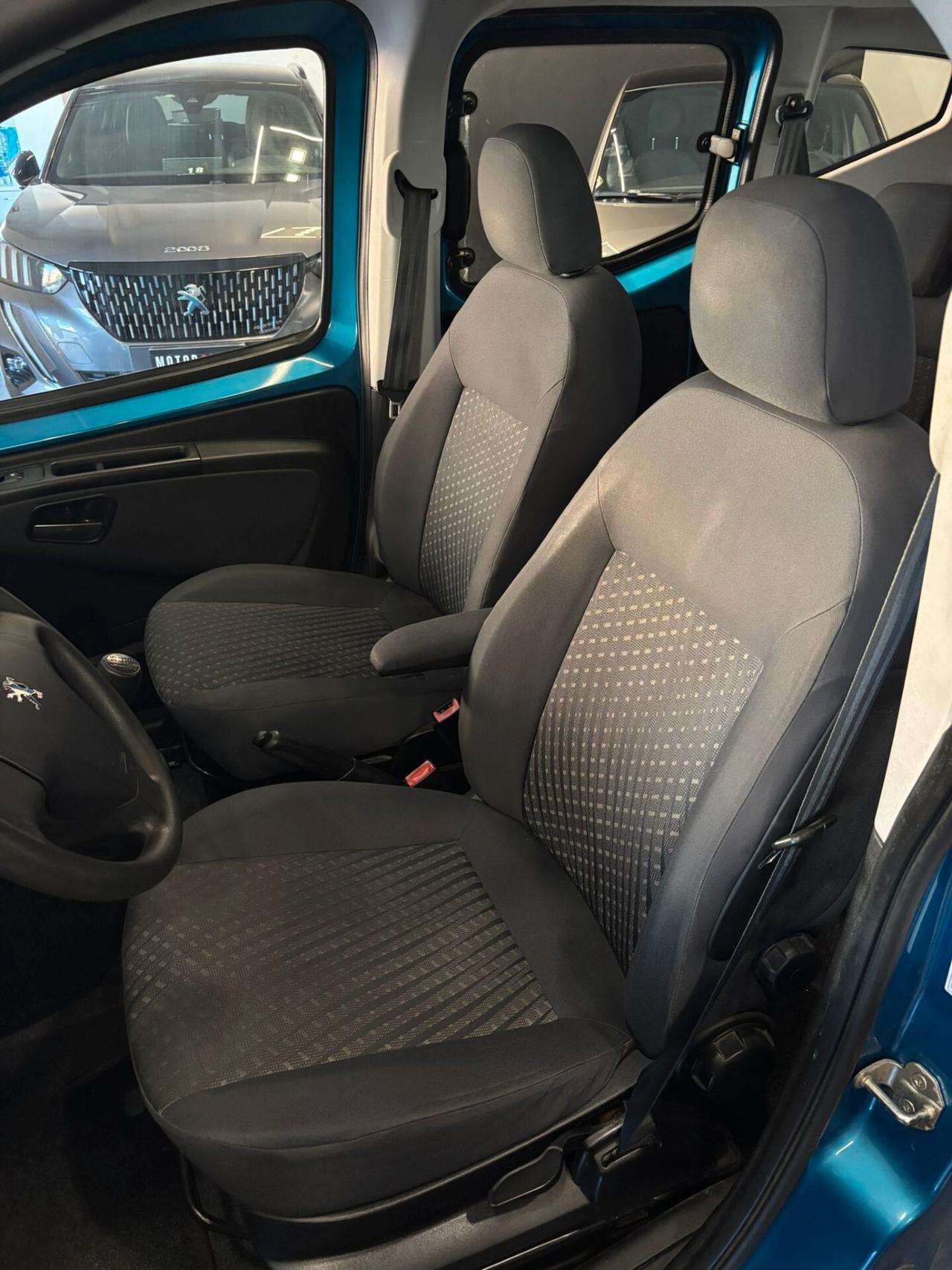 Peugeot Bipper Tepee 1.3 HDi 75 FAP Outdoor
