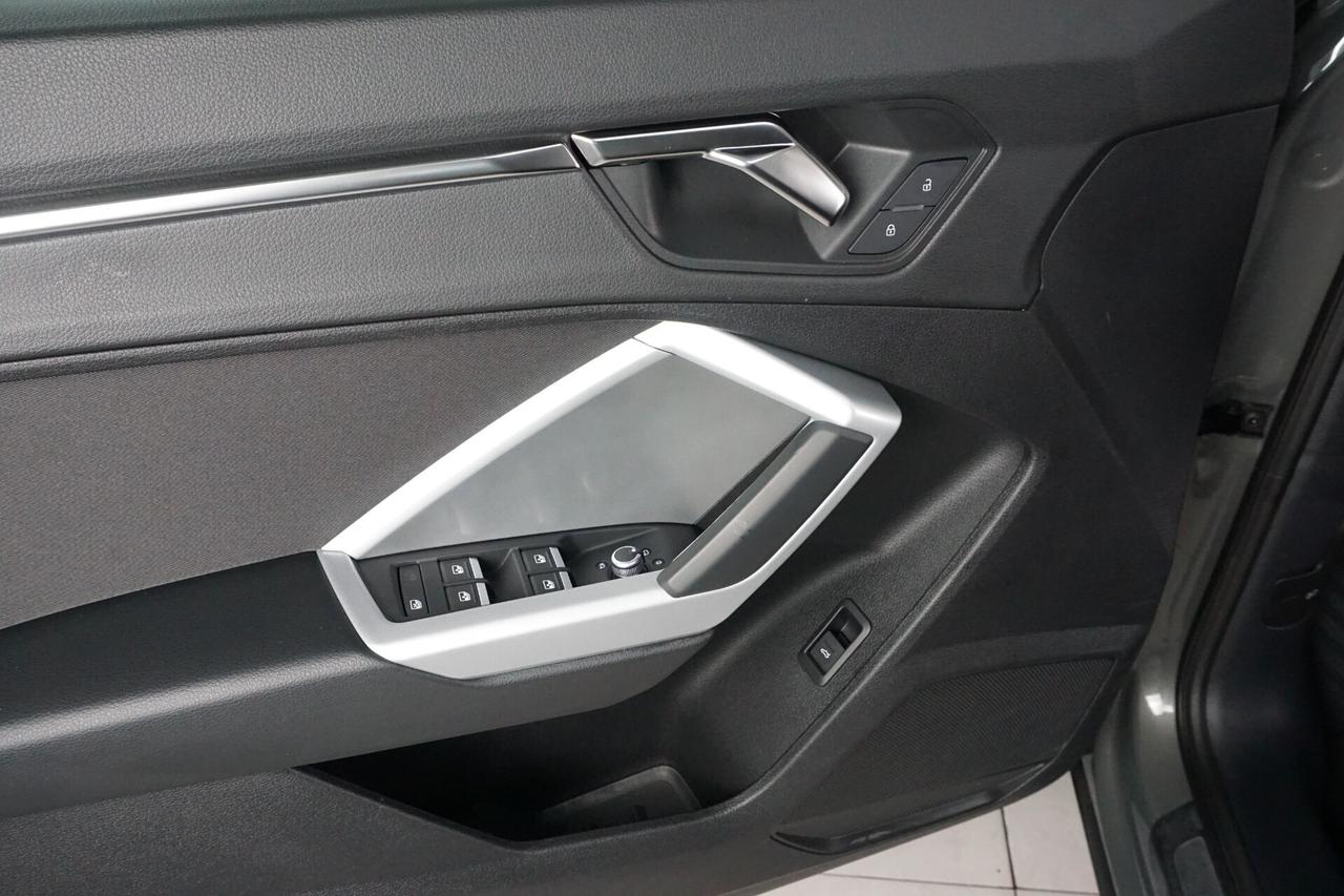 Audi Q3 SPB 35 TDI S tronic Business Plus