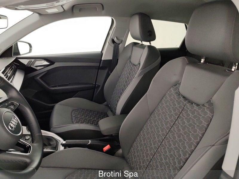Audi A1 SPB 35 TFSI S tronic Identity Black