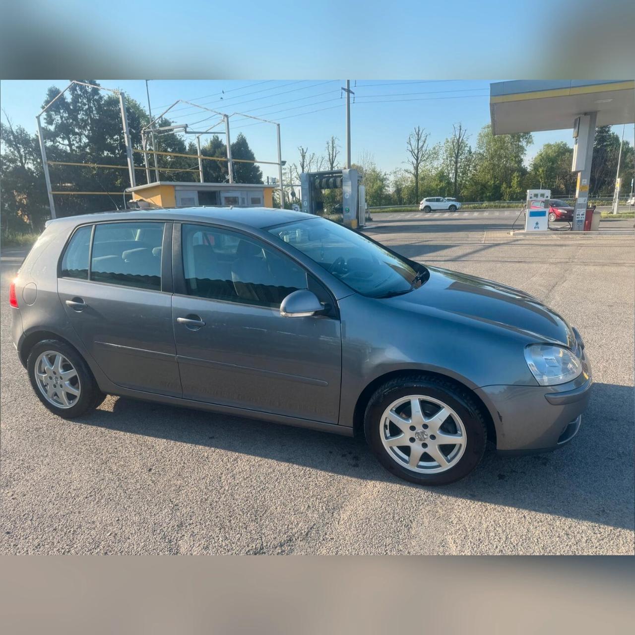 Volkswagen Golf 2.0 TDI DPF 5p. GT Sport